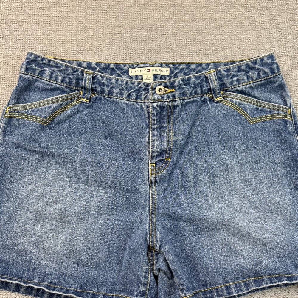 Tommy Hilfiger Womens Shorts Blue Denim Cotton Medium Wash Slash Pocket Size 12 - Picture 3 of 12